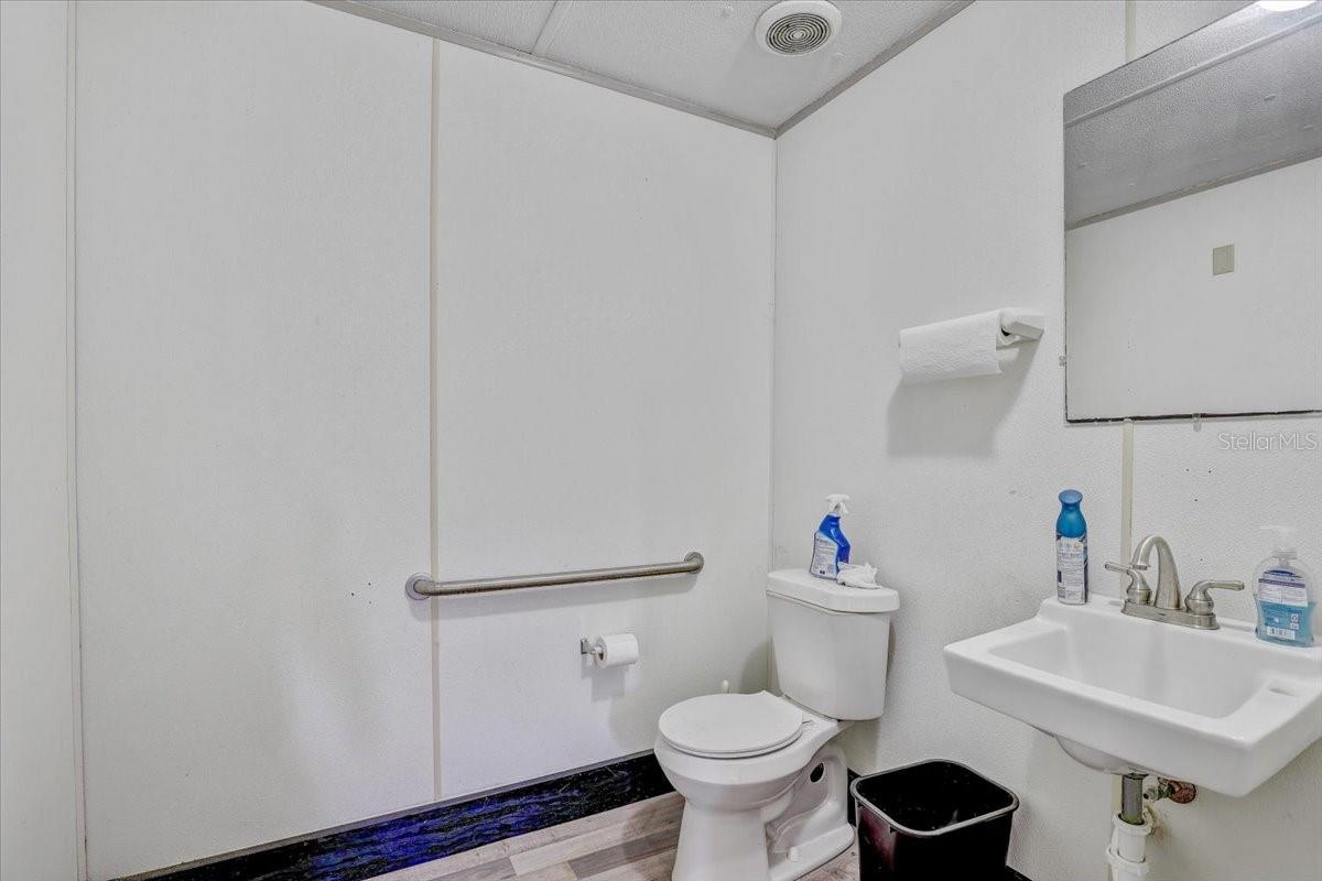 STATE HWY FARMS EAST - Commercial Sale