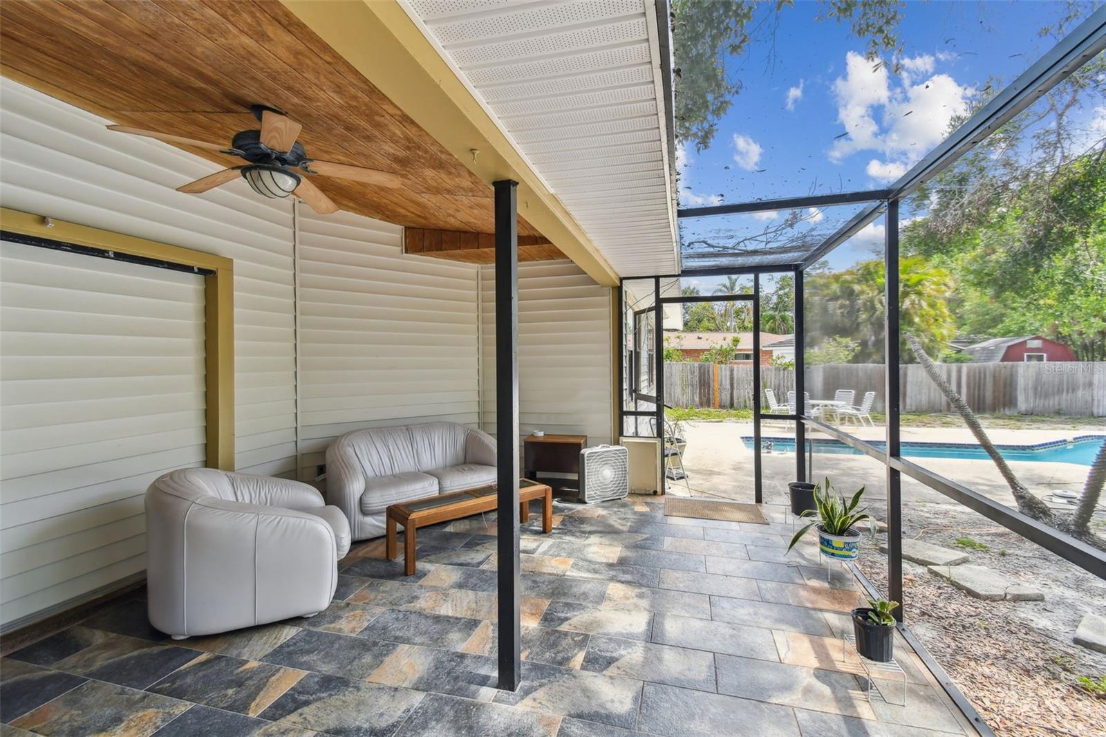 RAMBLEWOOD - Residential