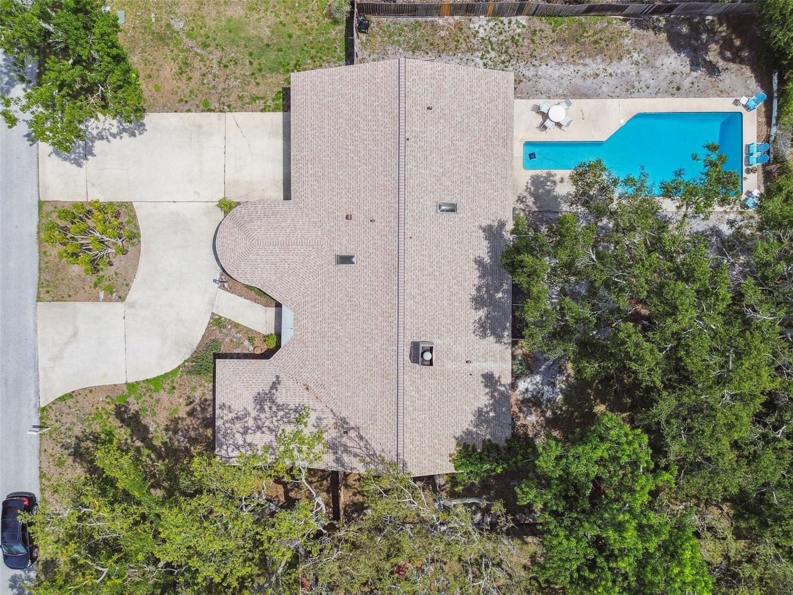 RAMBLEWOOD - Residential