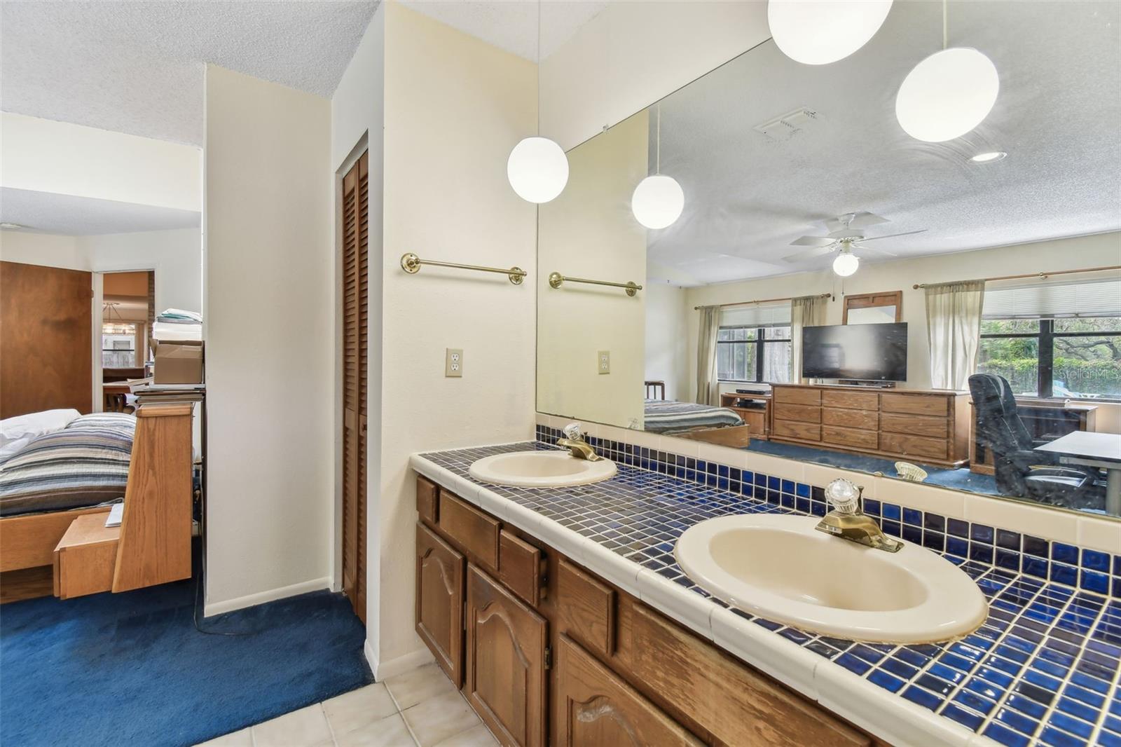 RAMBLEWOOD - Residential