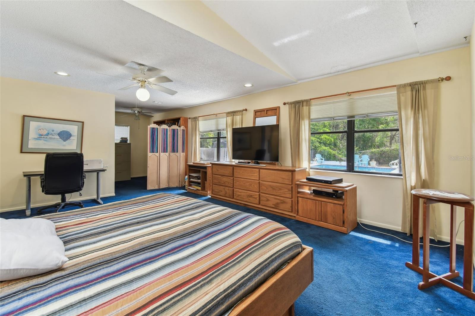 RAMBLEWOOD - Residential