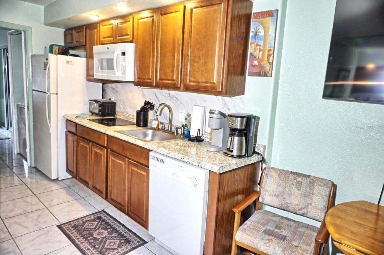 PARADISE LAKES CONDO - Residential