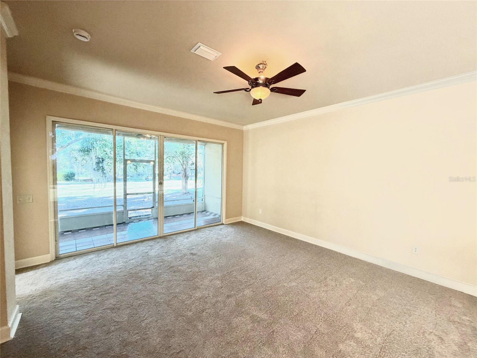 LAKEVIEW VILLAS - Residential