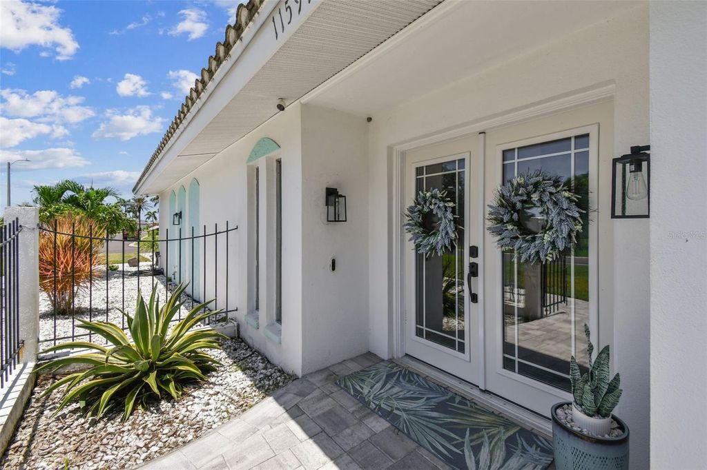 Photo of 11599 Grove Street, Seminole, FL 33772 (MLS # TB8406371)