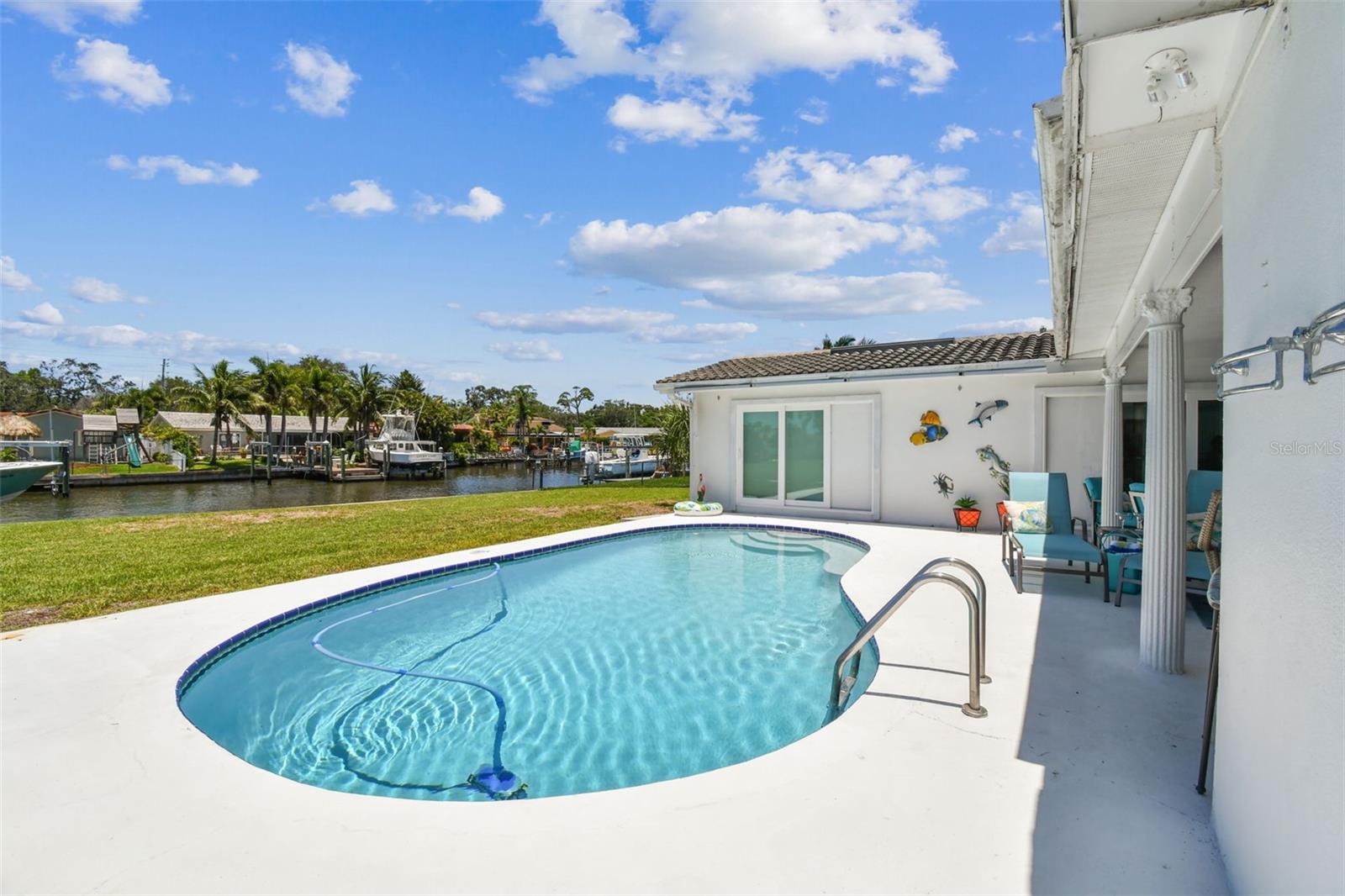 OAKHURST SHORES 5TH ADD - Residential