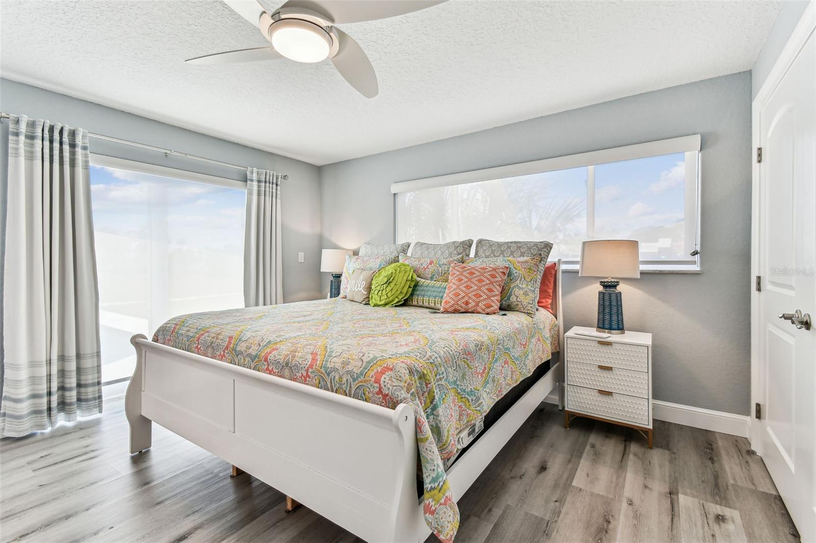 OAKHURST SHORES 5TH ADD - Residential