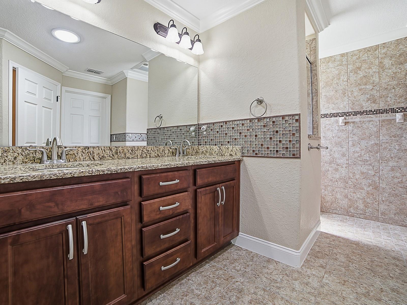 STONECREST - Residential