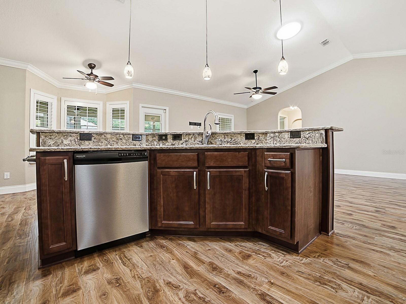 STONECREST - Residential