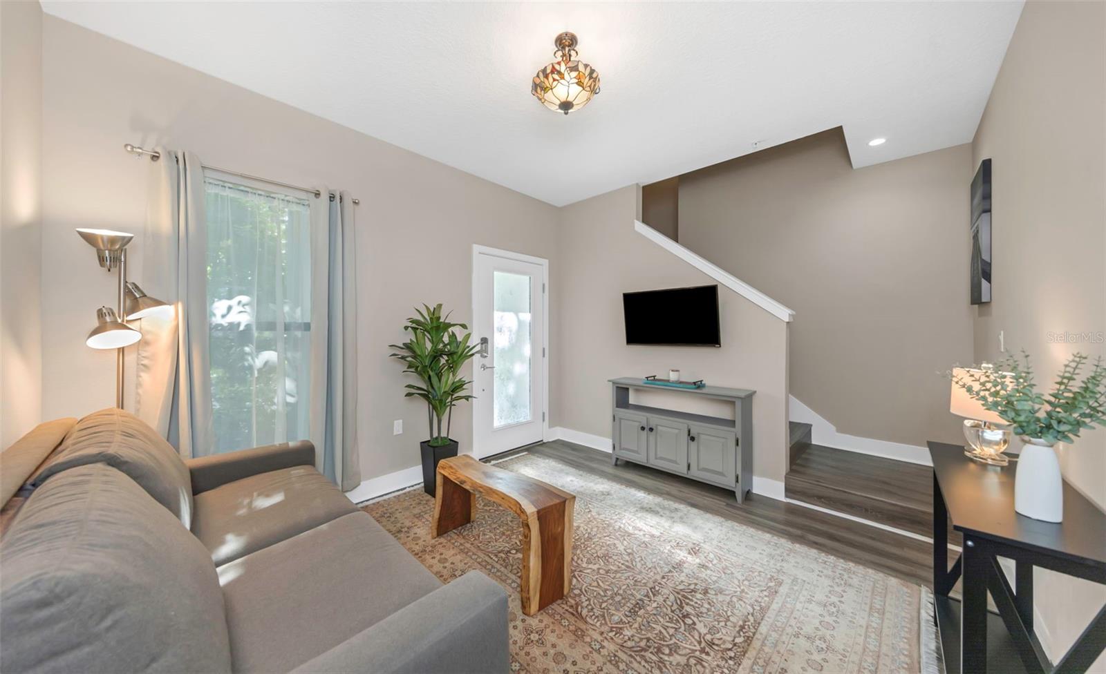 HIGHLAND TWNHMS - Residential