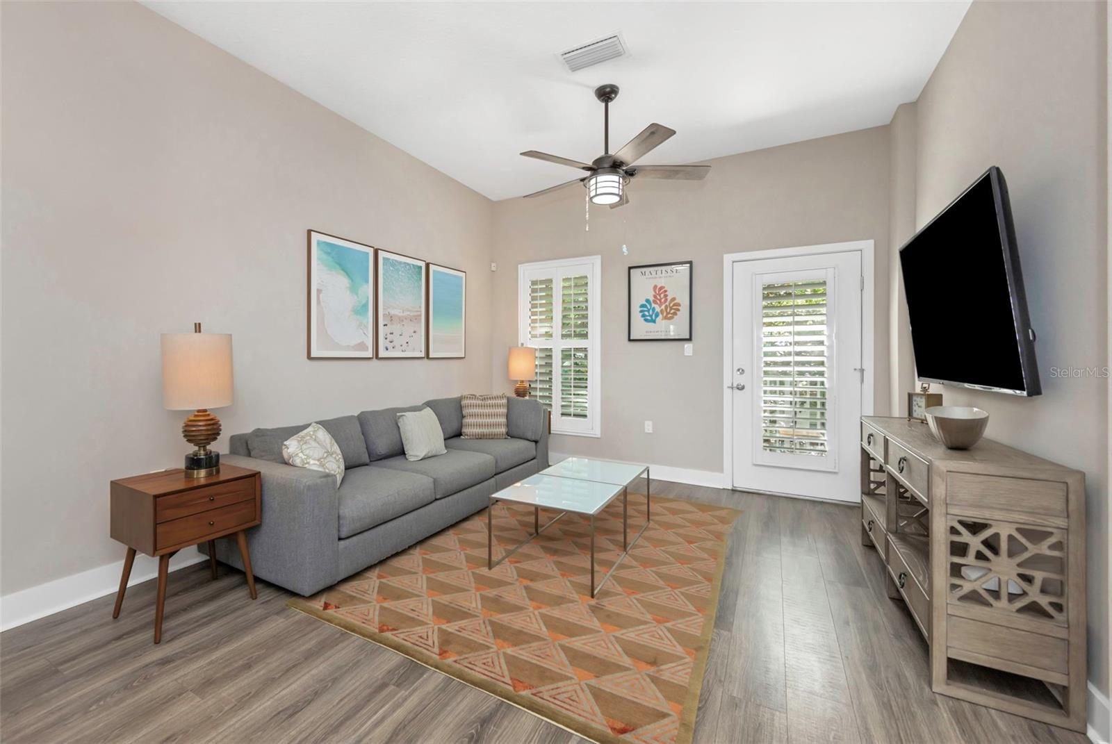 HIGHLAND TWNHMS - Residential