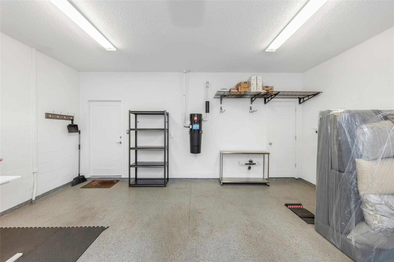 HIGHLAND TWNHMS - Residential