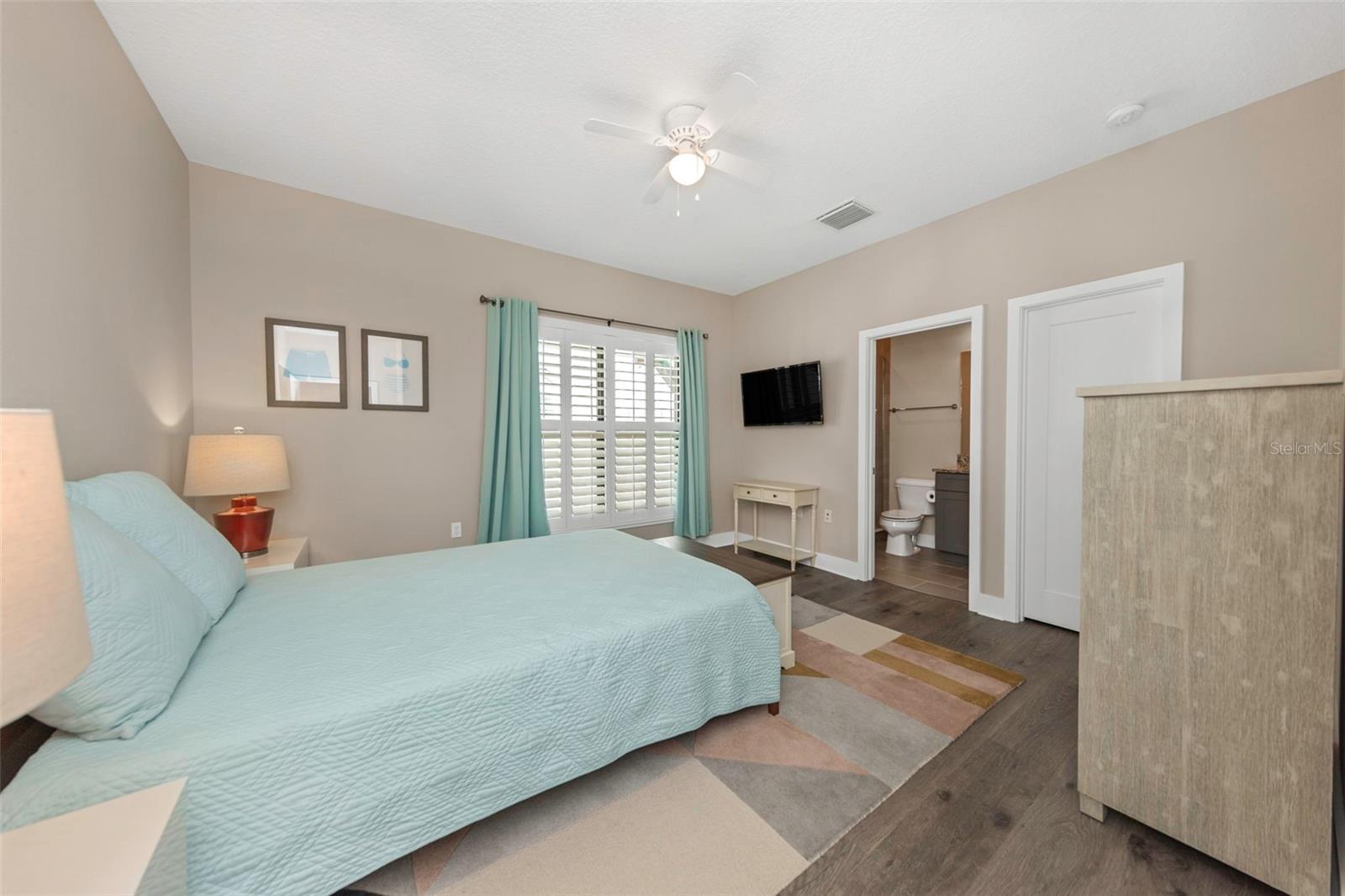 HIGHLAND TWNHMS - Residential