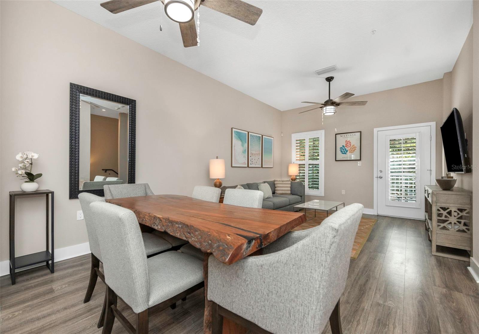 HIGHLAND TWNHMS - Residential