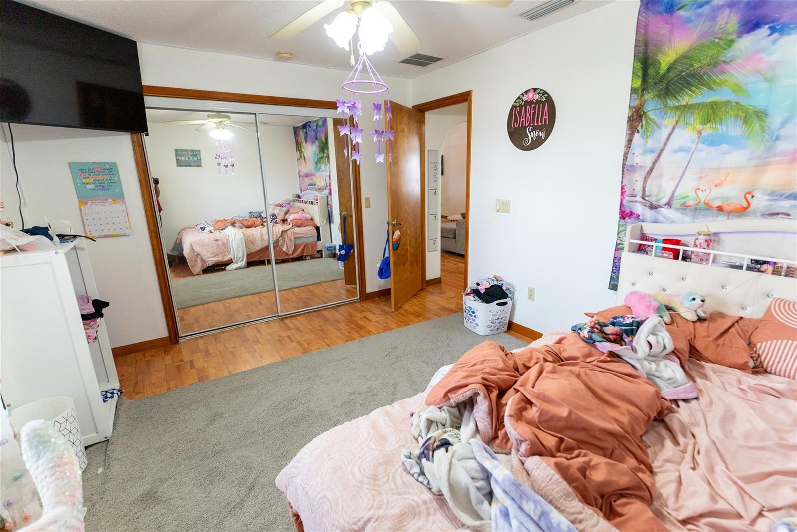 SILVER SPRINGS SHORES - Residential