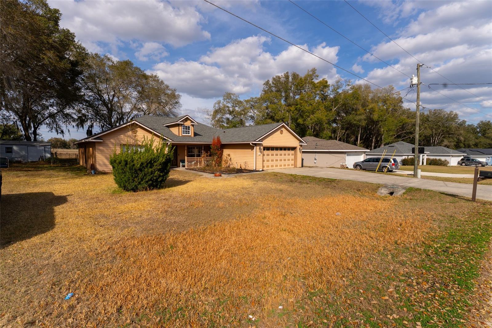 SILVER SPRINGS SHORES - Residential