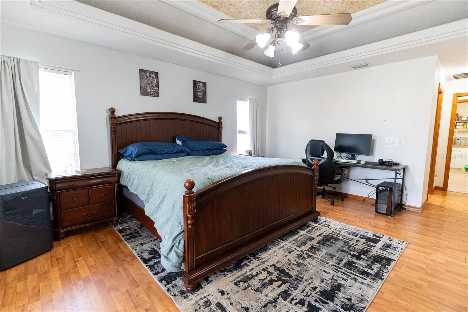 SILVER SPRINGS SHORES - Residential