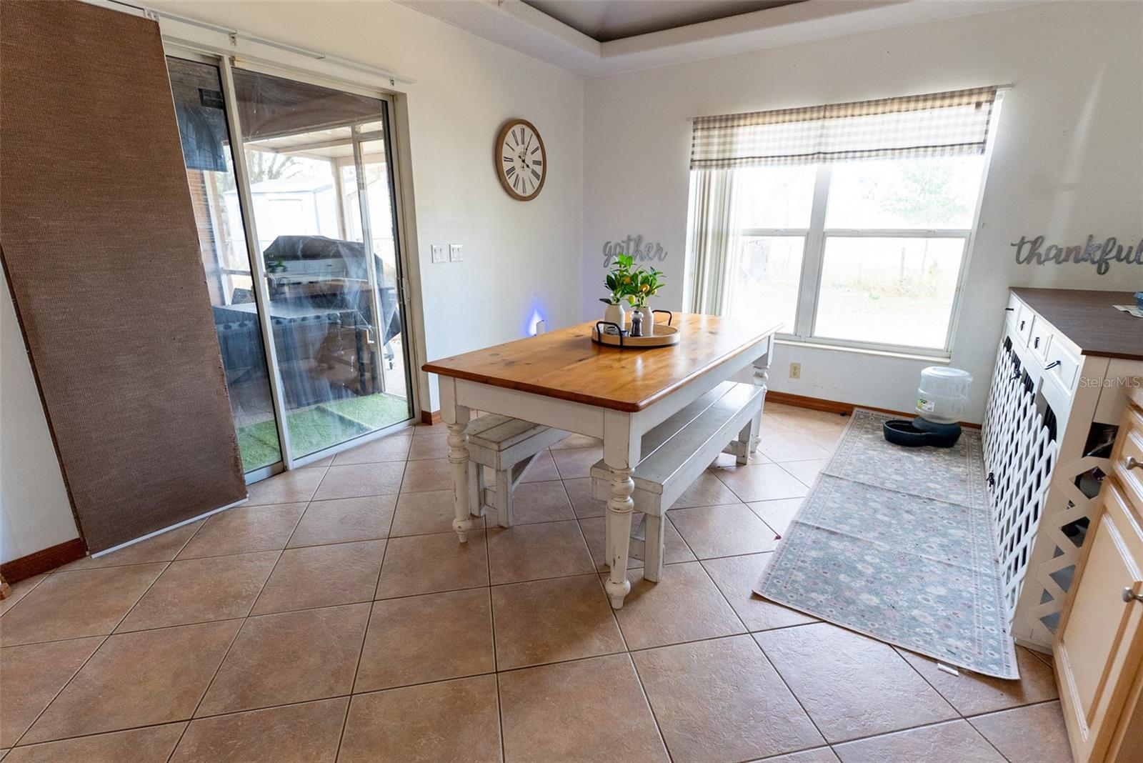 SILVER SPRINGS SHORES - Residential