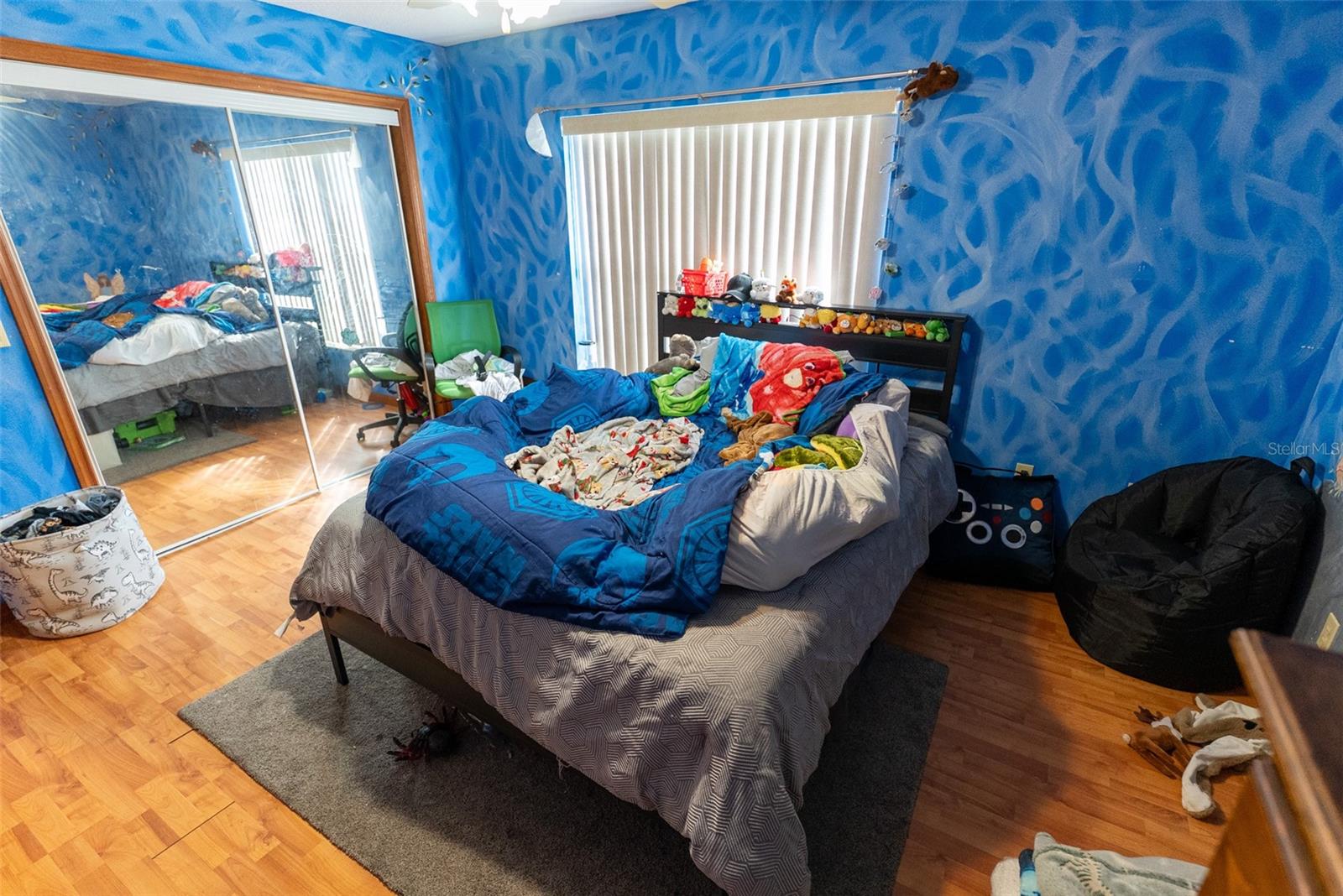 SILVER SPRINGS SHORES - Residential