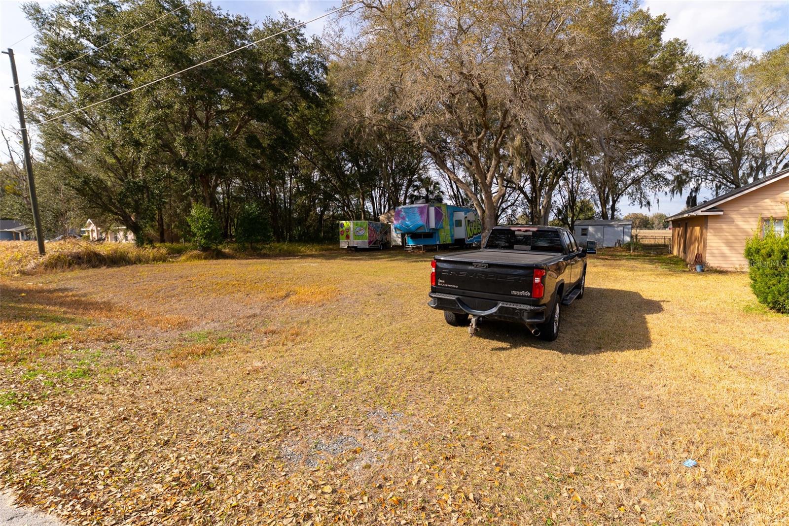 SILVER SPRINGS SHORES - Residential