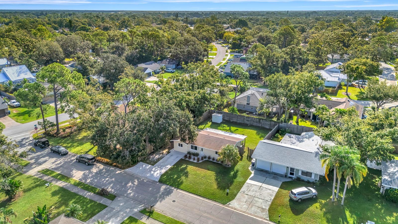 LAKE SARASOTA - Residential