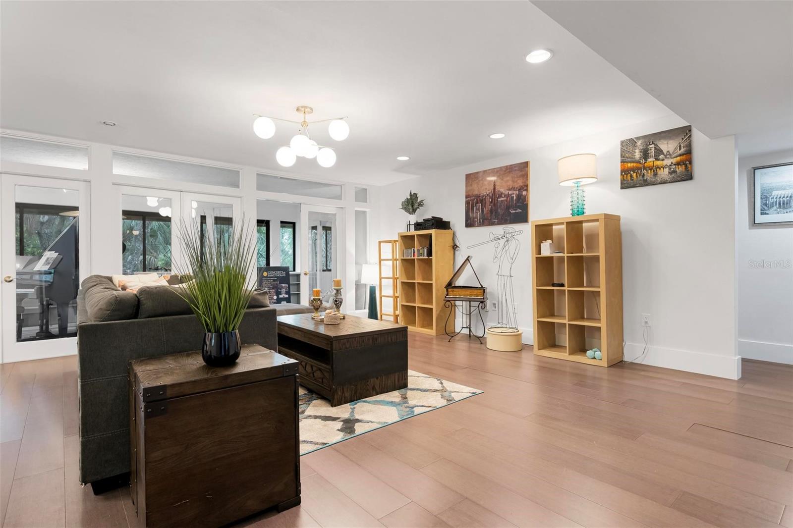 3330 THORNWOOD ROAD 3330