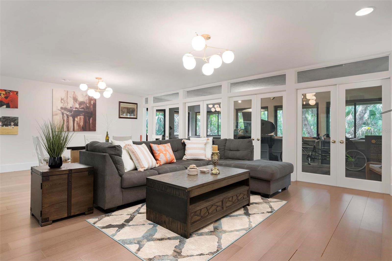 3330 THORNWOOD ROAD 3330
