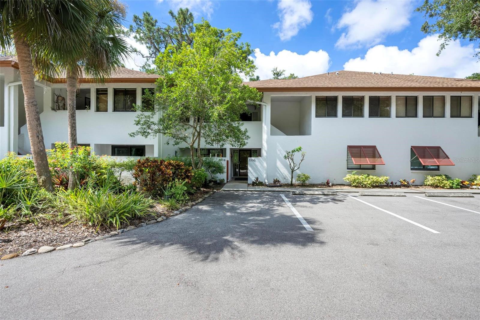 3330 THORNWOOD ROAD 3330