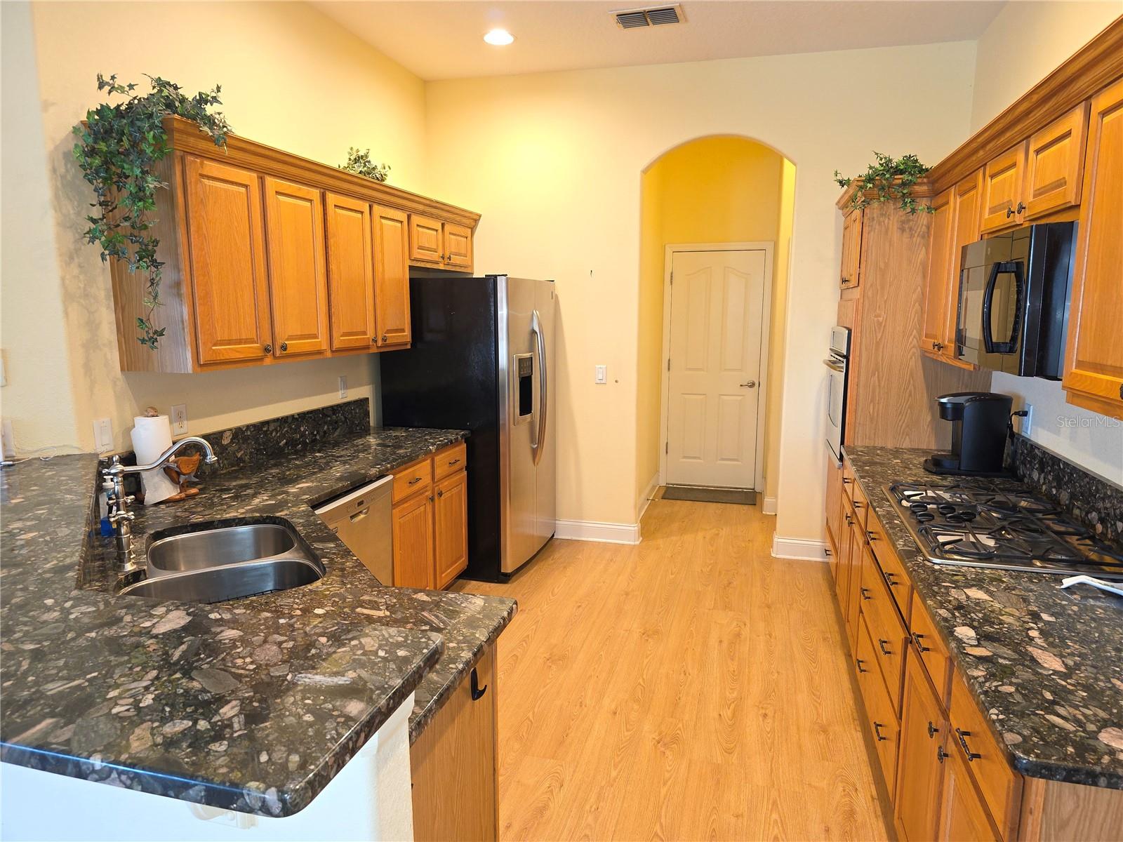 SPRING HILL - Residential