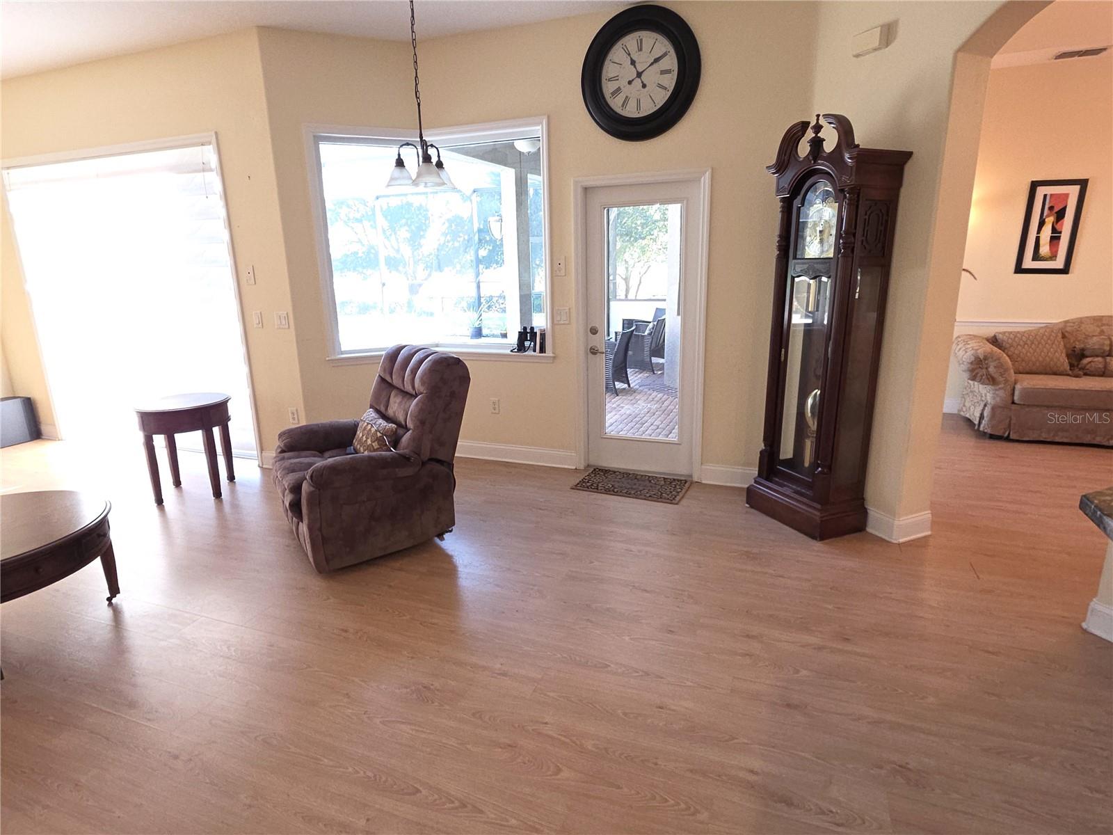 SPRING HILL - Residential