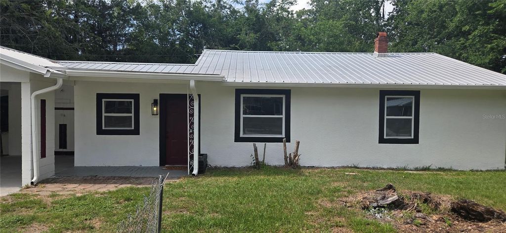 Photo of 1412 Laurel Street, Palatka, FL 32177 (MLS # O6400283)