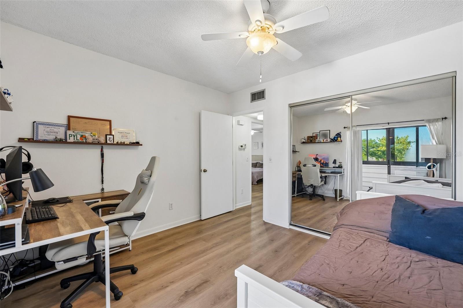 MAIDSTONE CONDO - Residential
