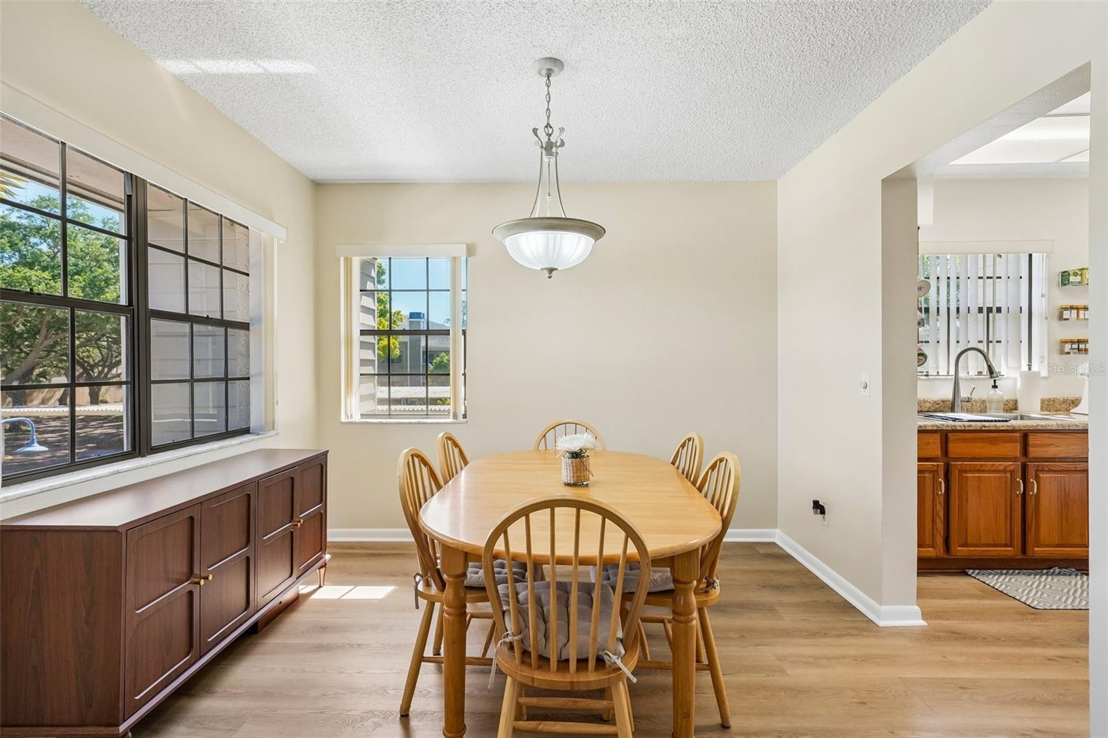 MAIDSTONE CONDO - Residential