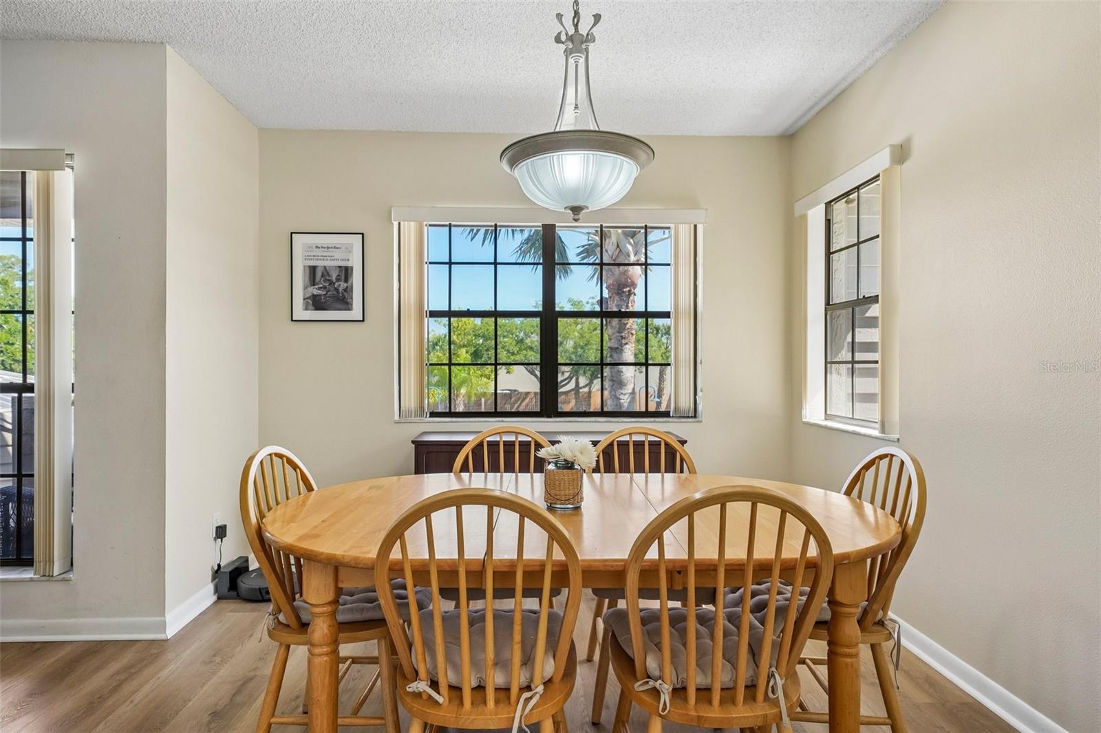 MAIDSTONE CONDO - Residential