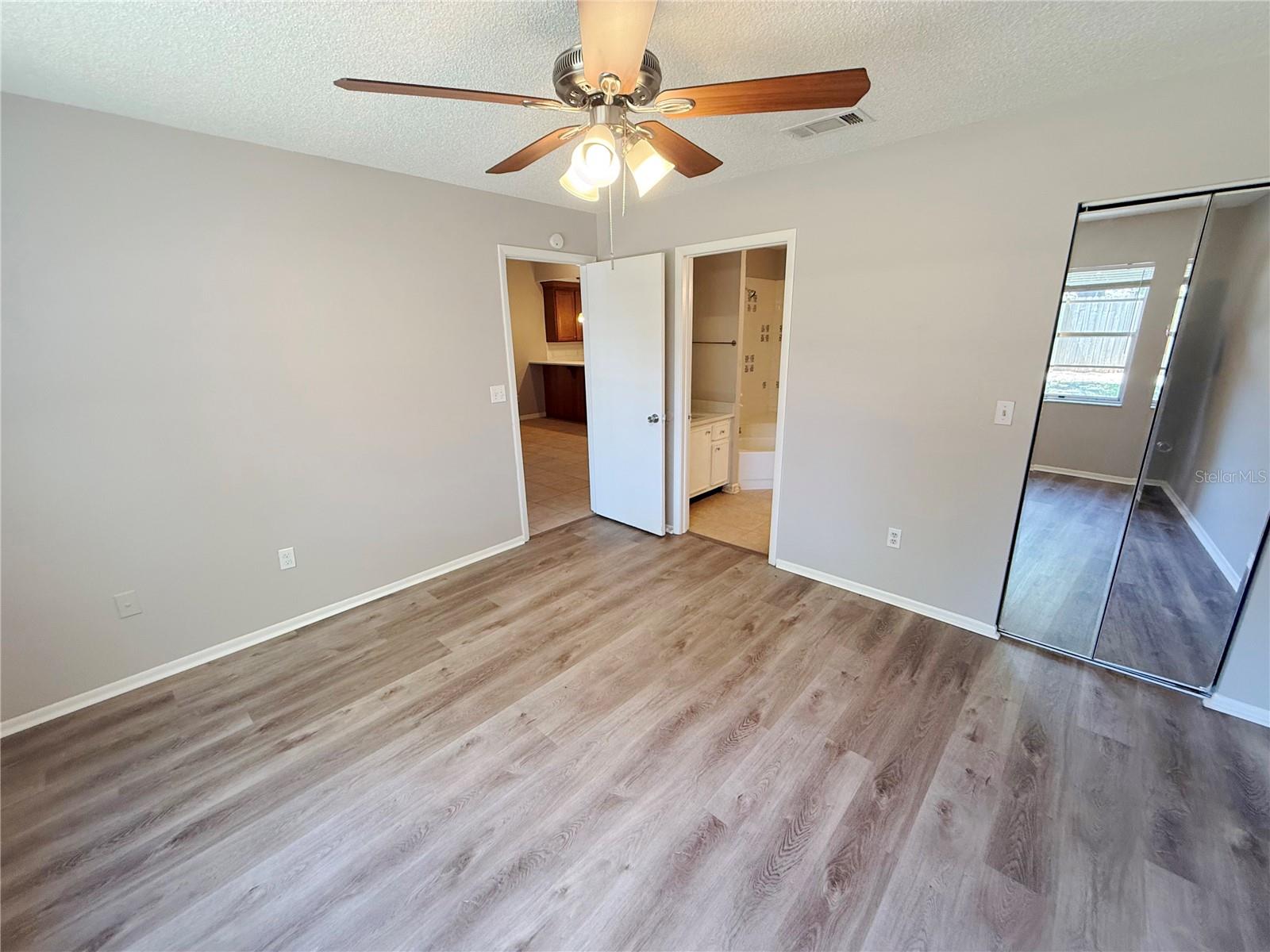 COUNTRY HILLS UNIT ONE D - Residential