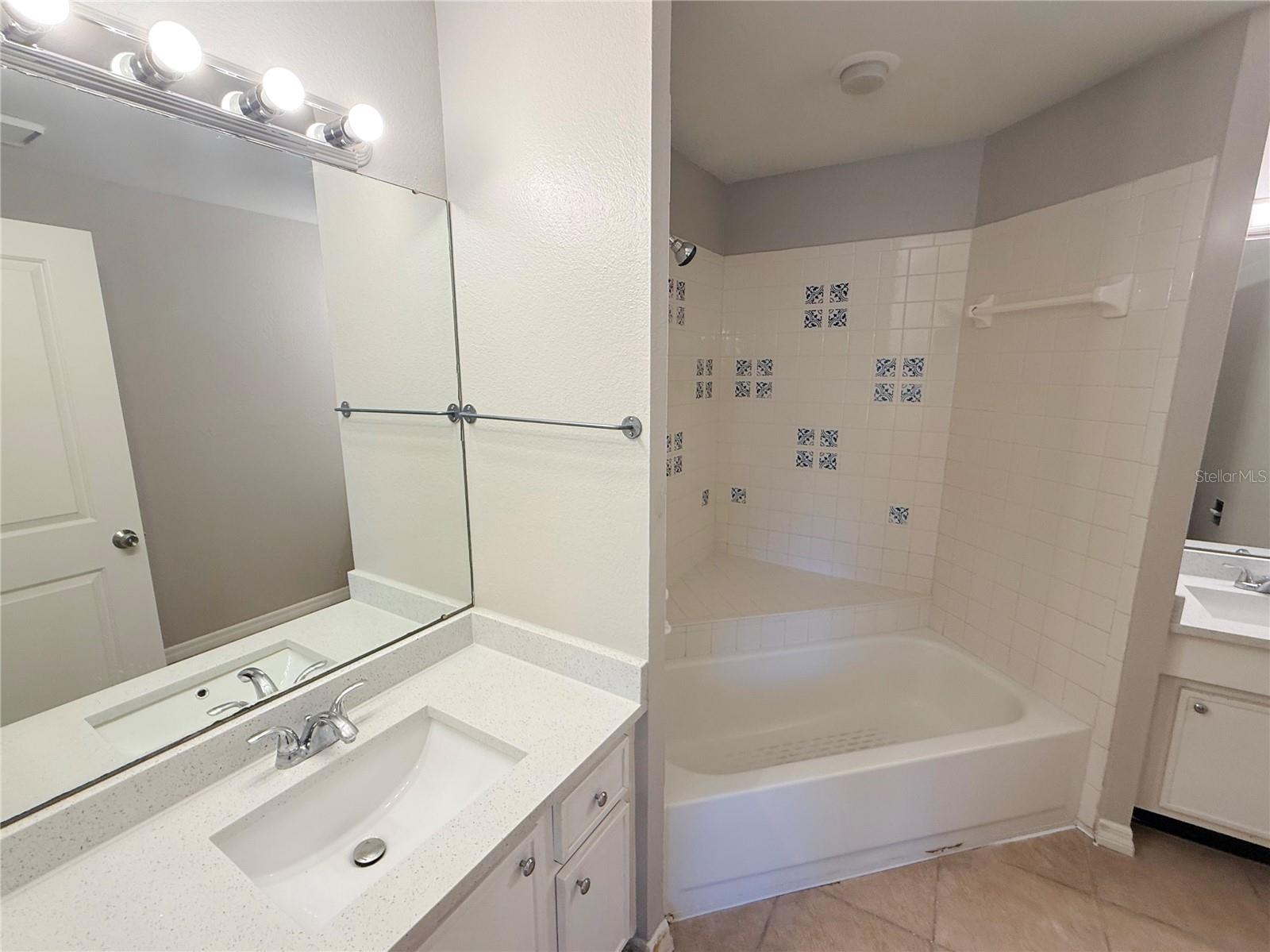 COUNTRY HILLS UNIT ONE D - Residential