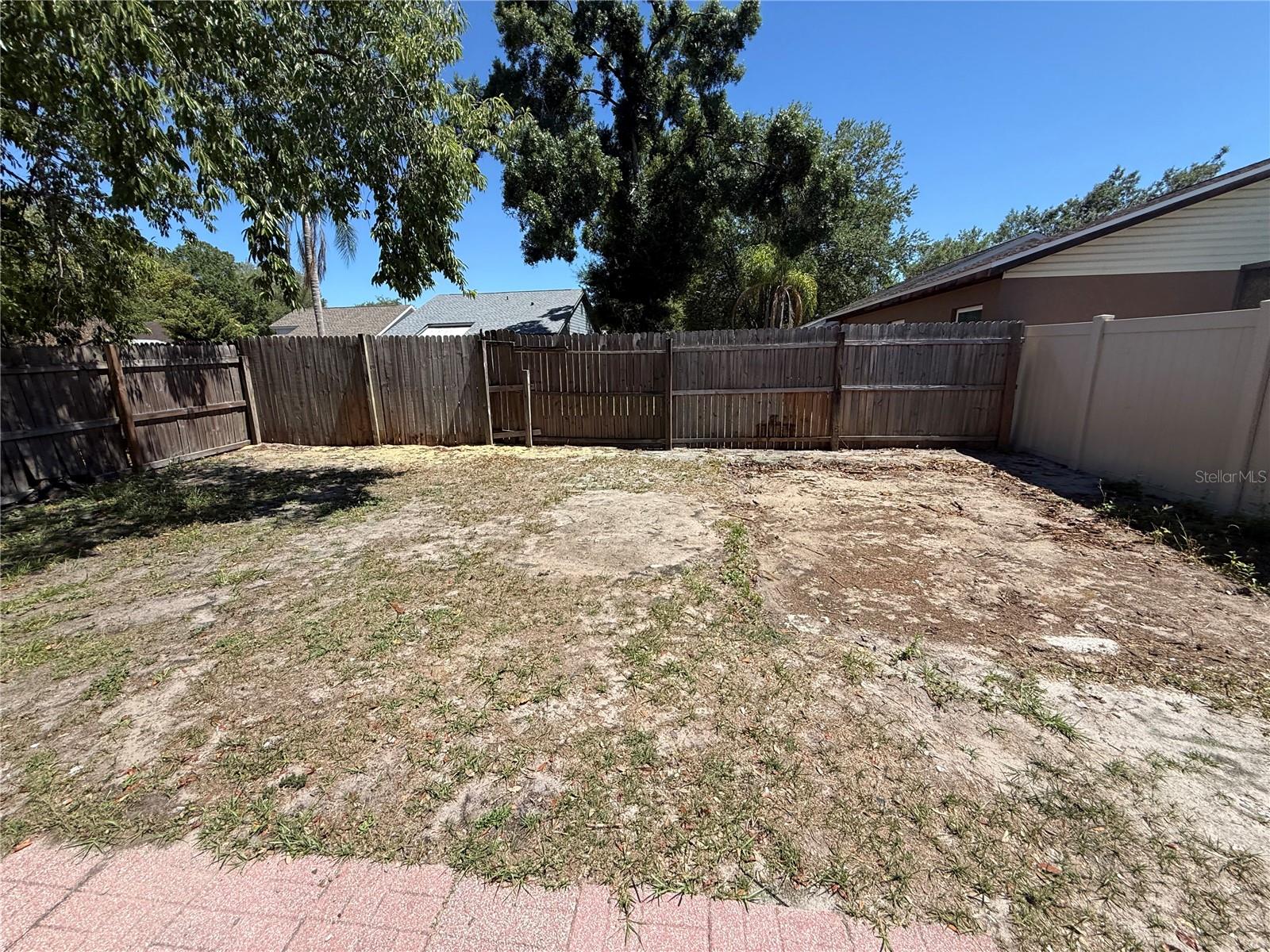 COUNTRY HILLS UNIT ONE D - Residential