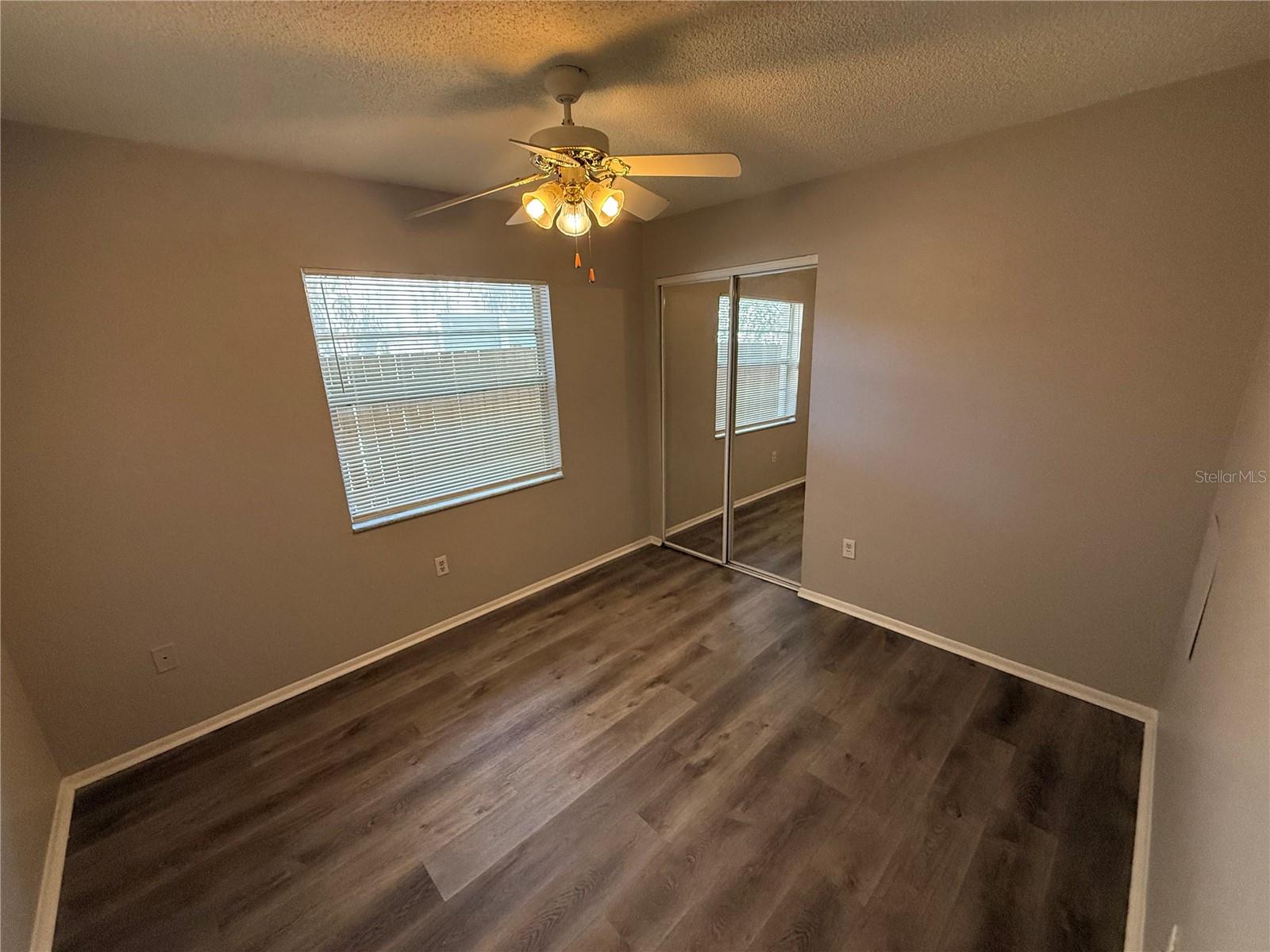 COUNTRY HILLS UNIT ONE D - Residential