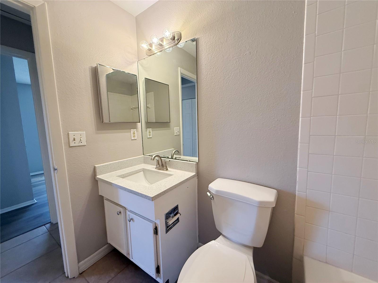 COUNTRY HILLS UNIT ONE D - Residential