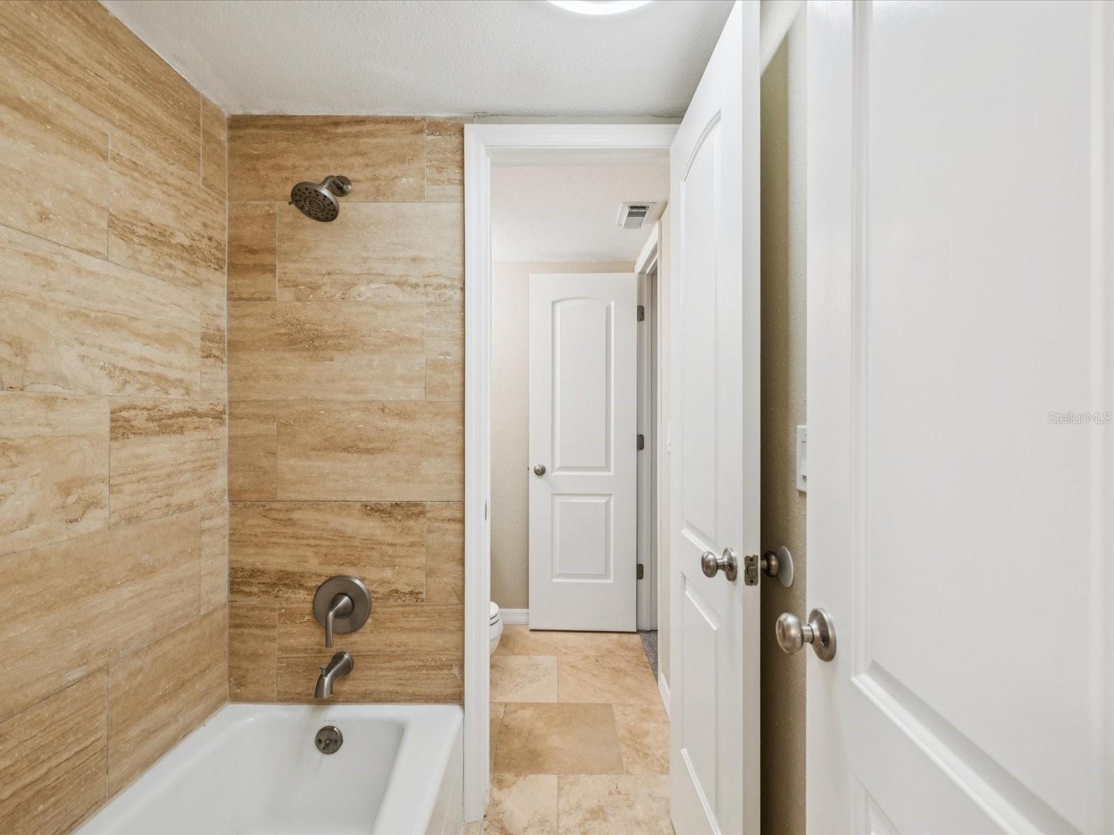 COVE SPGS CONDO - Residential