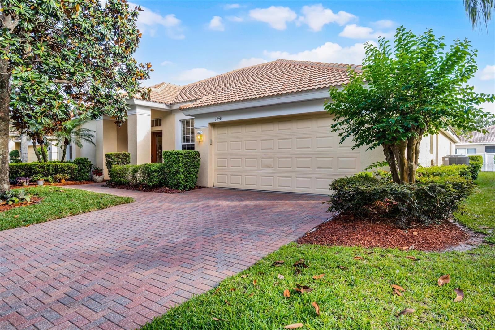 1448 GLENWICK DRIVE
