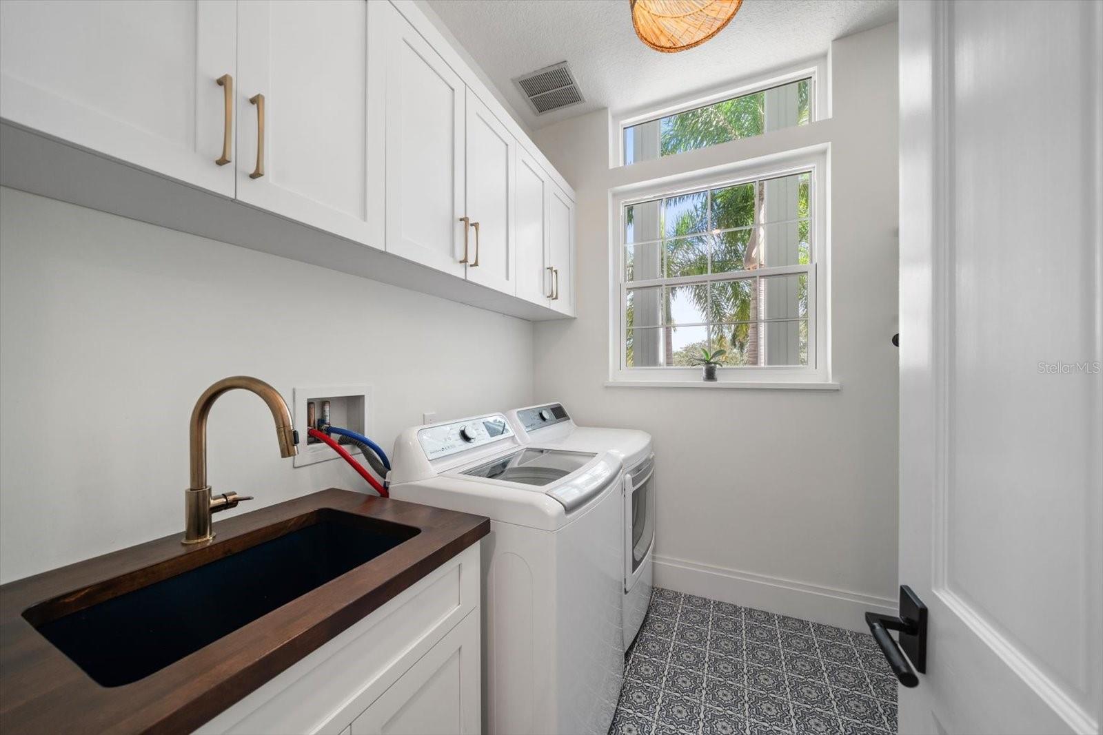 BELLEVIEW ISLAND SUB - Residential