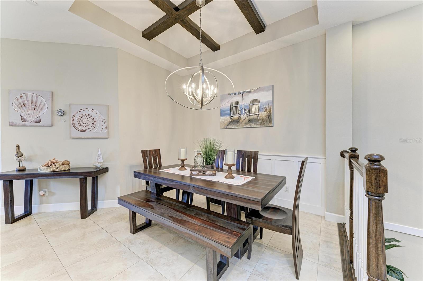 MANGROVE WALK ON HARBOUR ISLE PH 4 - Residential