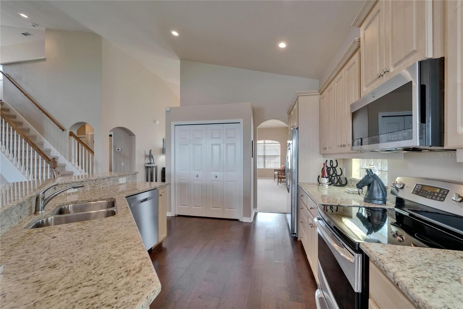 OAKBRIDGE HOA#2 - Residential