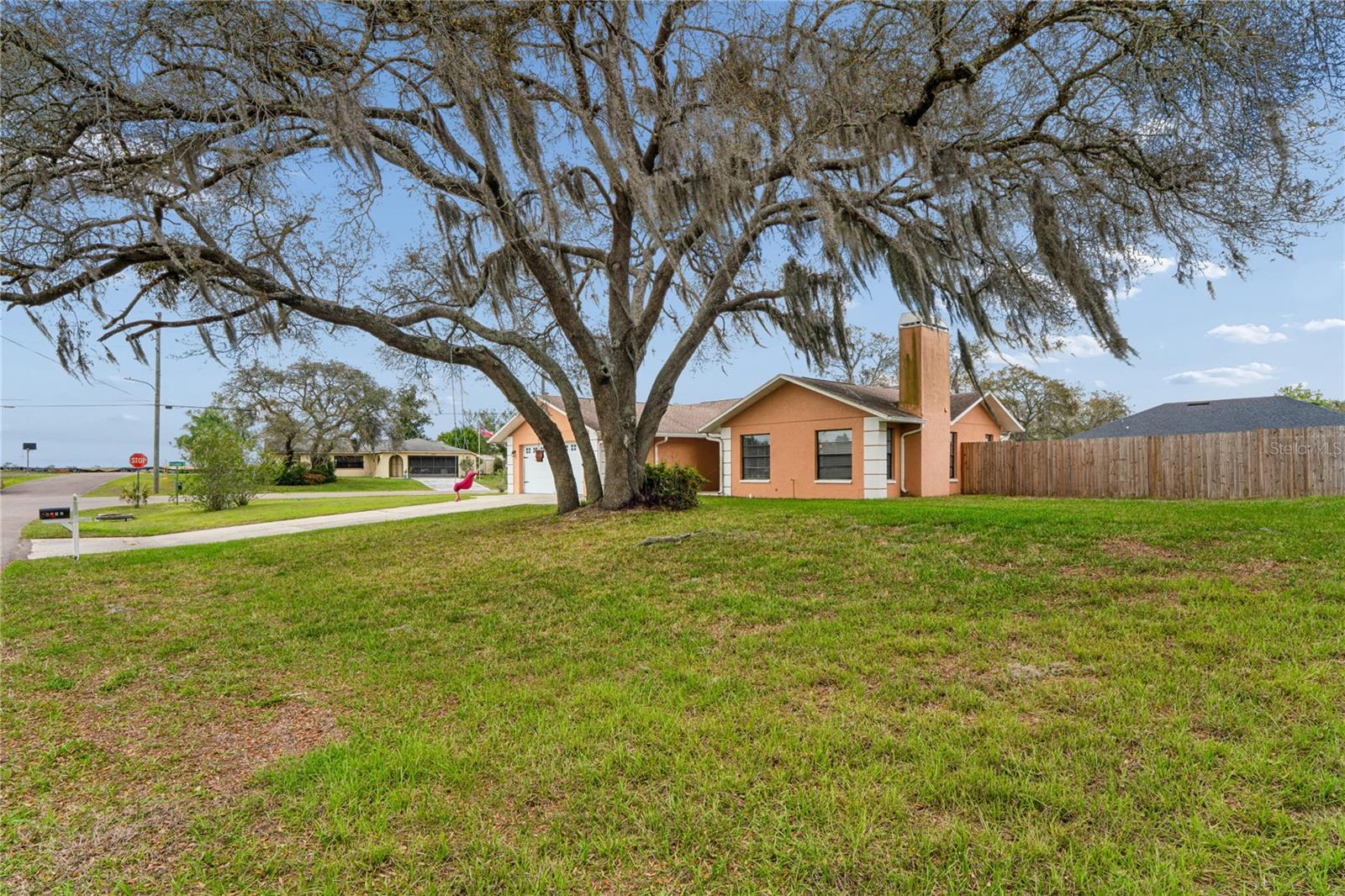 SPRING HILL - Residential