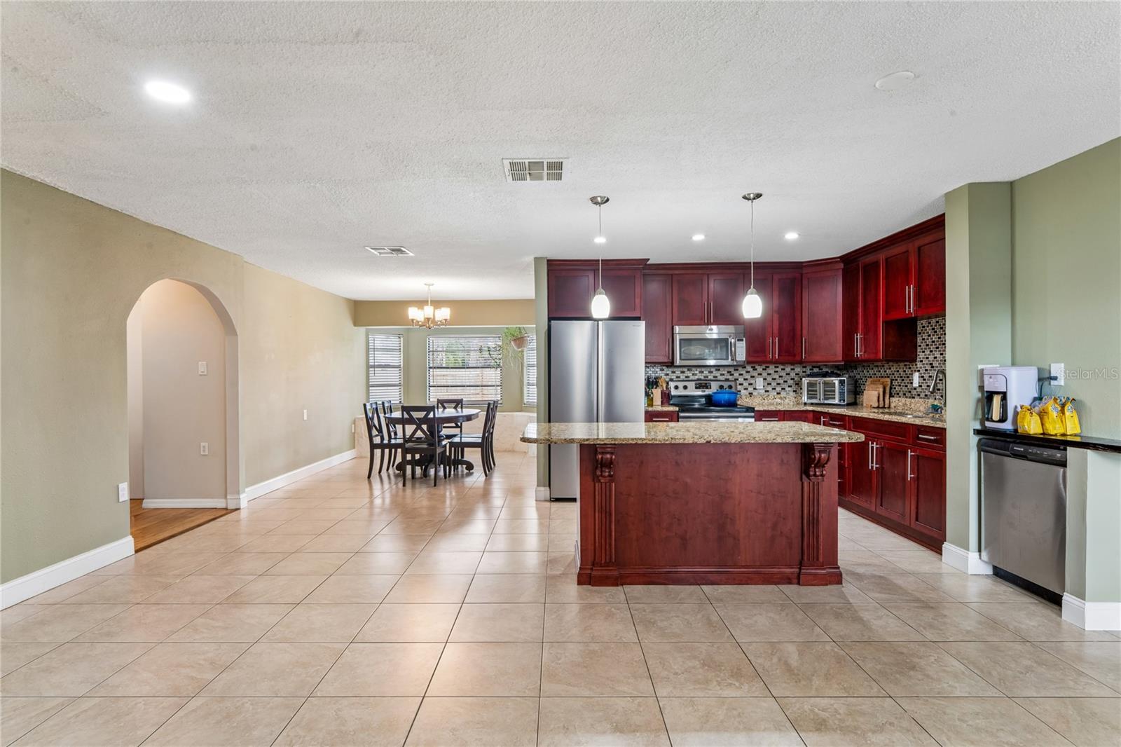 SPRING HILL - Residential