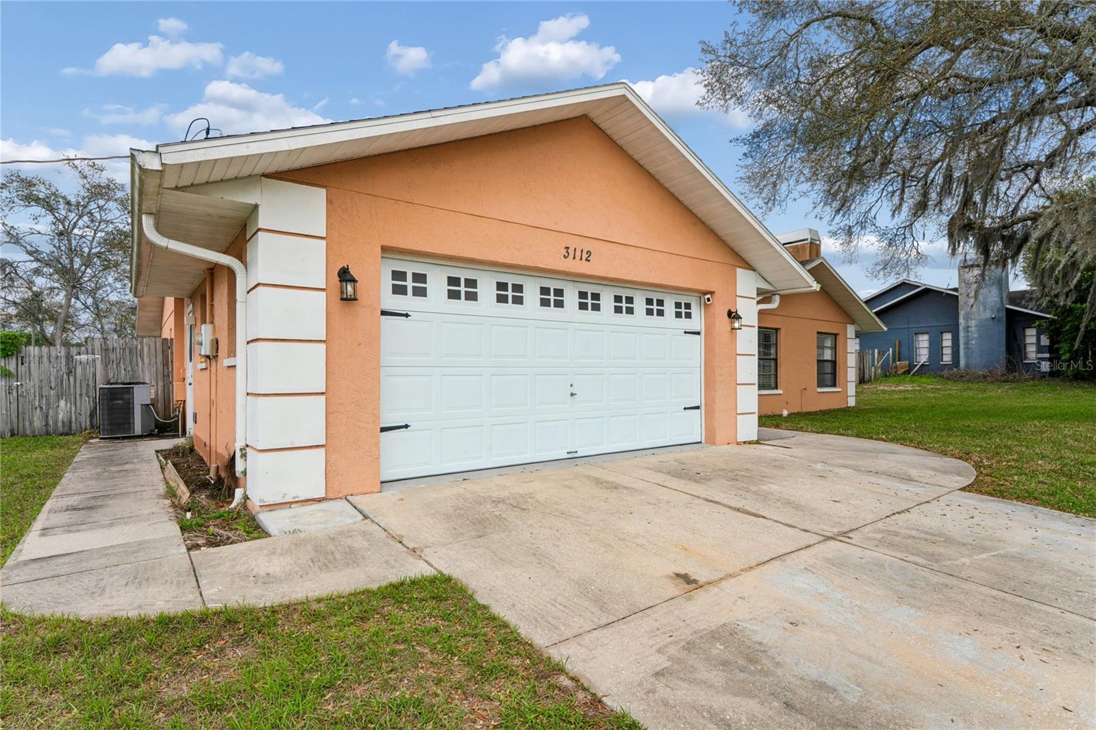 SPRING HILL - Residential