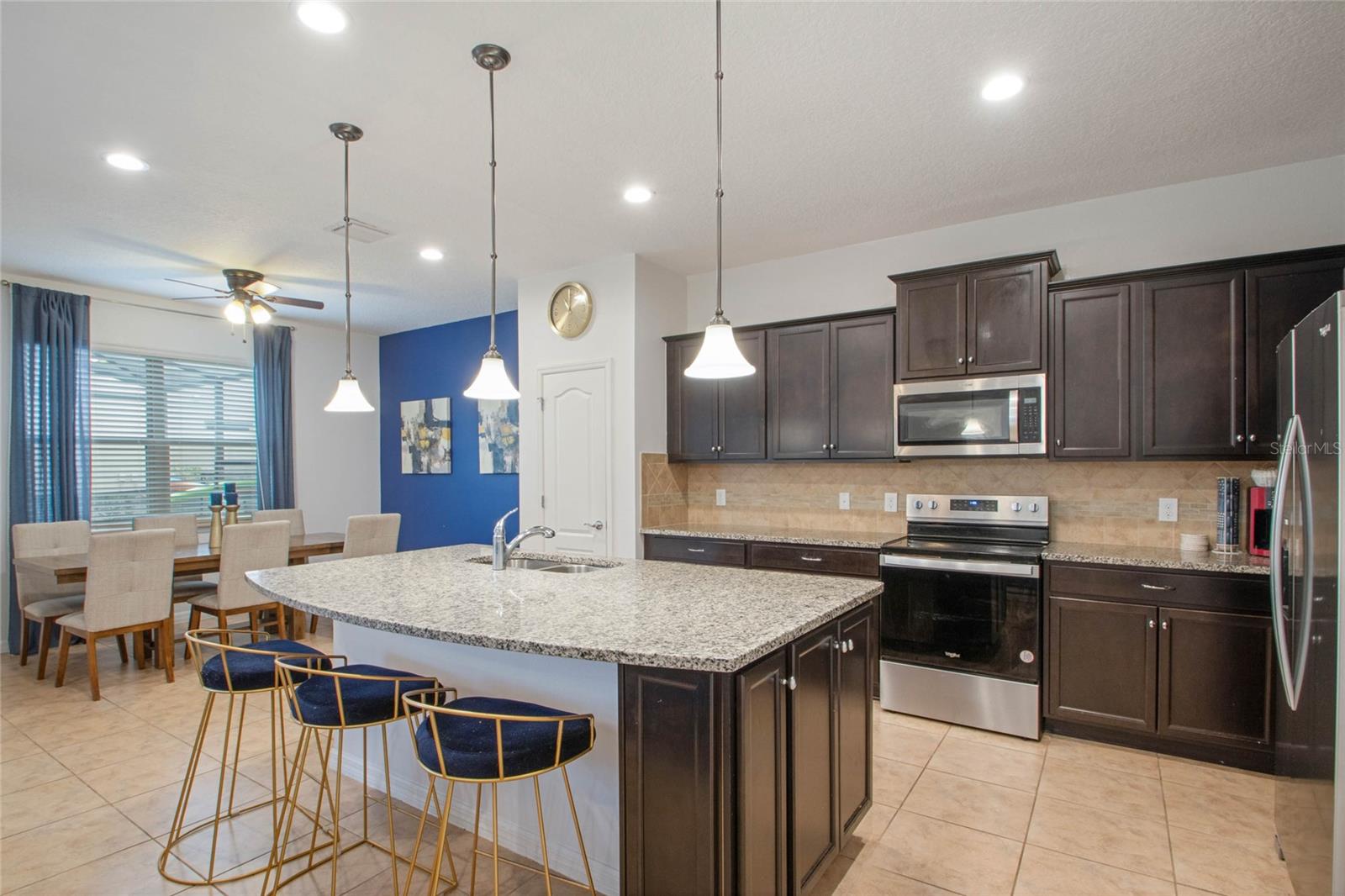 WINDSOR/WESTSIDE-PH 2B - Residential
