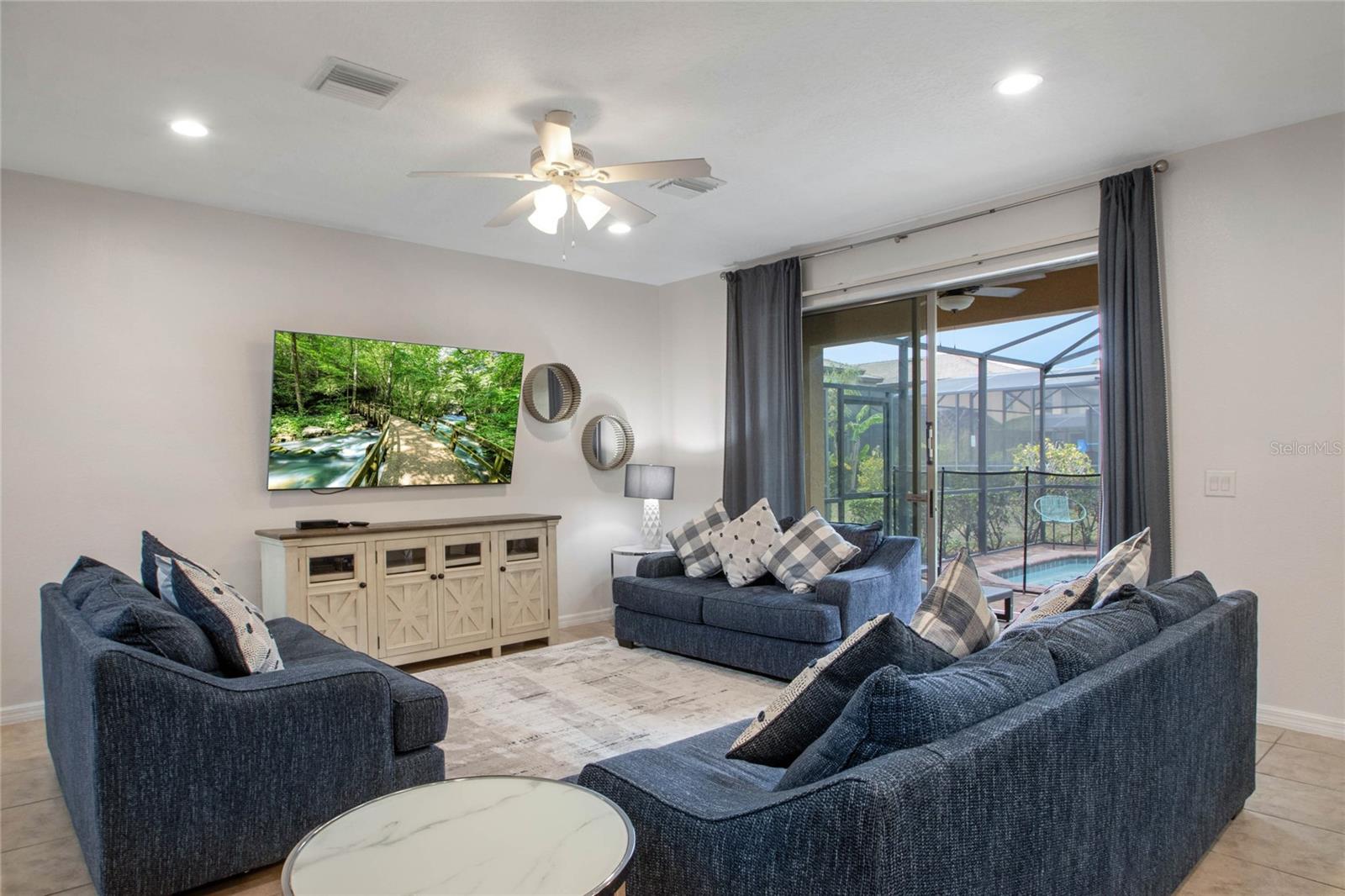 WINDSOR/WESTSIDE-PH 2B - Residential