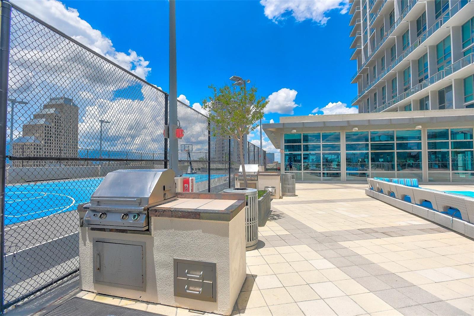 VUE/LK EOLA - Residential