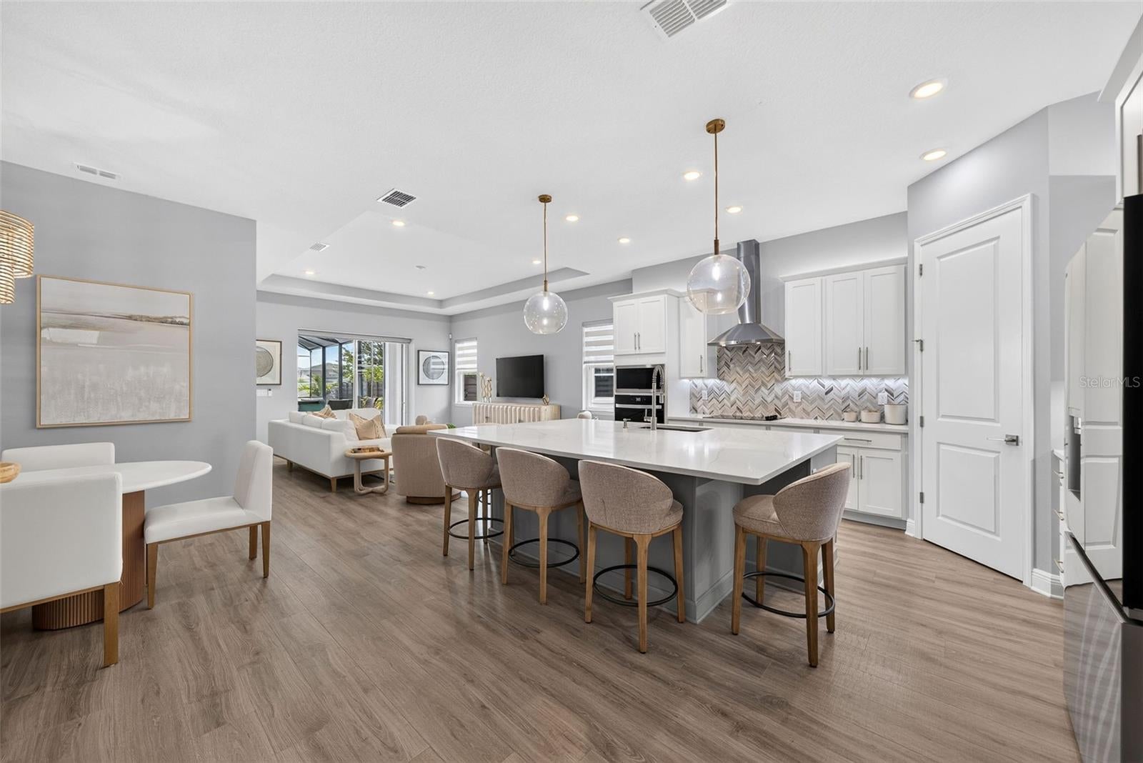 13175 MCMILLAN